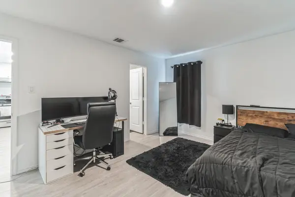 Coliving in Brooks City Base - South SATX, San Antonio