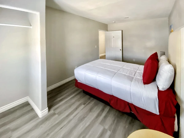 Coliving in North Las Vegas - North Las Vegas, Las Vegas