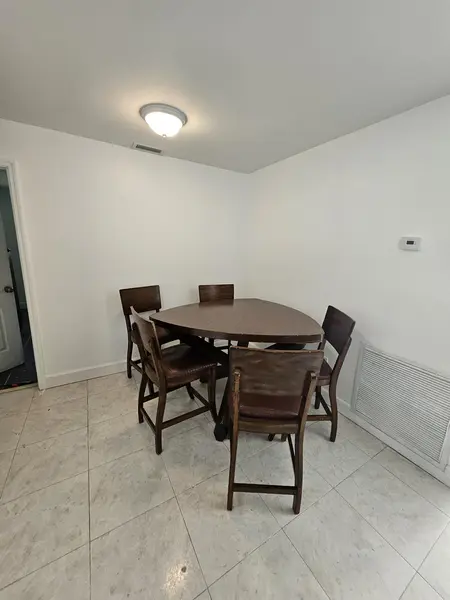 Coliving in Coral Springs - Broward County, Miami