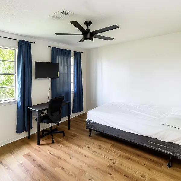 Coliving in Central Southwest - Sw Houston, Houston