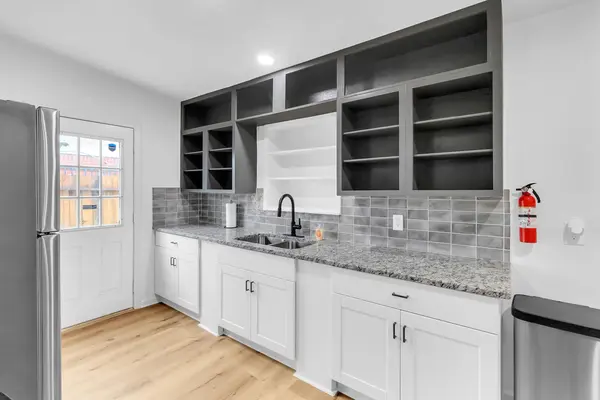 Coliving in Central Southwest - Sw Houston, Houston