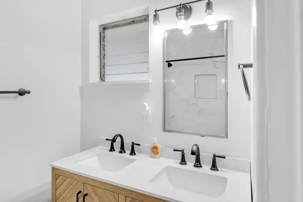 Coliving in Central Southwest - Sw Houston, Houston