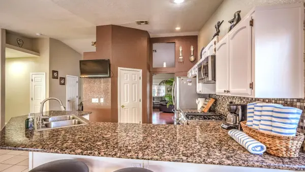 Coliving in North Las Vegas - North Las Vegas, Las Vegas