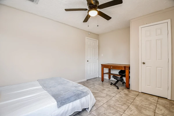 Coliving in Greater Fondren Southwest - Sw Houston, Houston