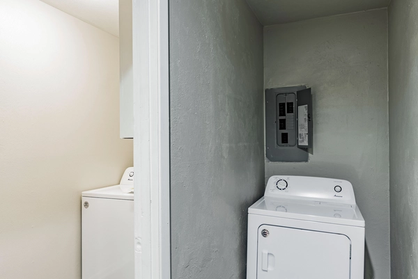 Coliving in Highland Hills - Se Dallas, Dallas