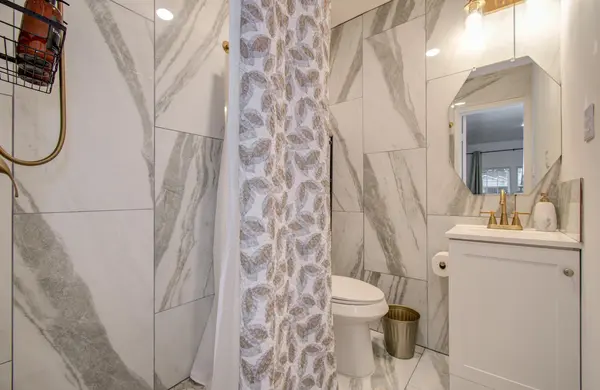 Coliving in Aldine City - Ne Houston, Houston