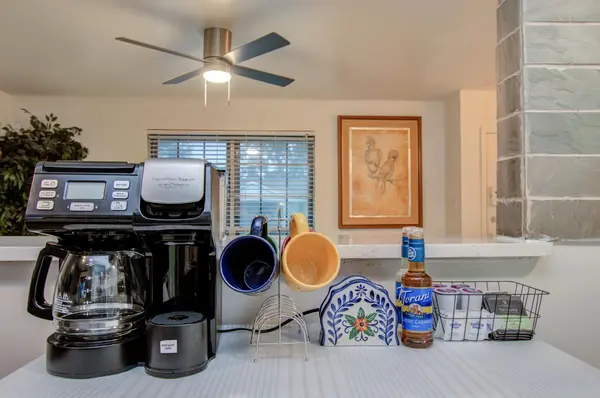 Coliving in Aldine City - Ne Houston, Houston