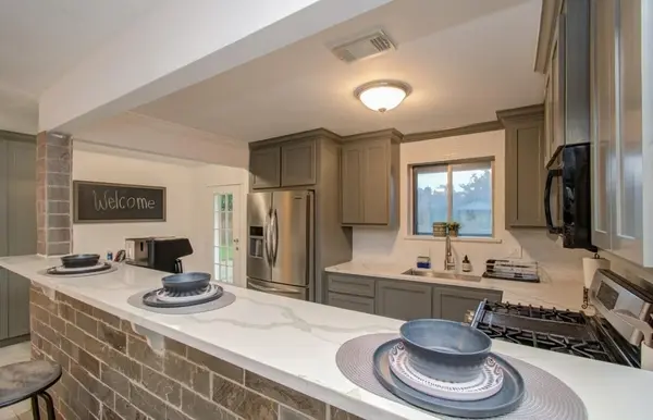 Coliving in Aldine City - Ne Houston, Houston