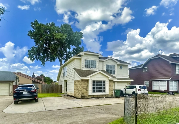 Coliving in Greater Fondren Southwest - Sw Houston, Houston