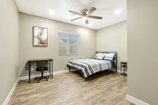 Coliving in Glendale - NW Valley, Phoenix