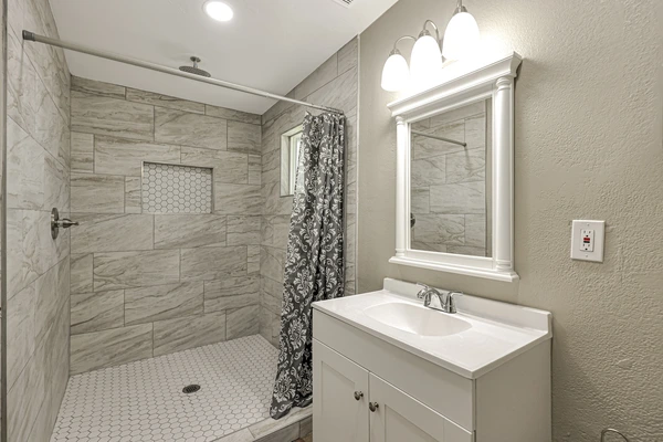 Coliving in Glendale - NW Valley, Phoenix