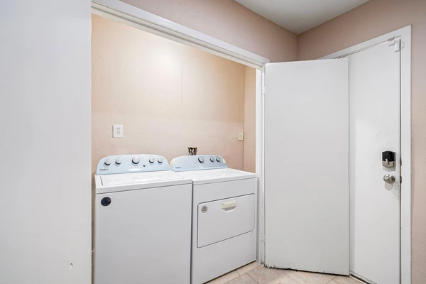 Coliving in Acres Home - Nw Houston, Houston