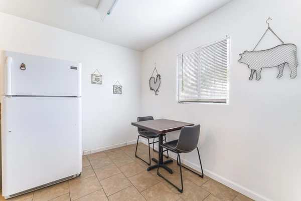 Coliving in North Las Vegas - North Las Vegas, Las Vegas