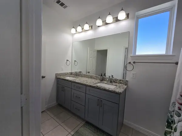 Coliving in Irving - Sw Dallas, Dallas