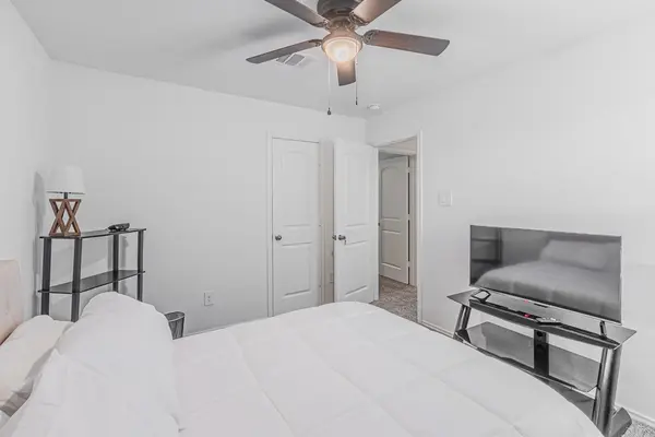 Coliving in The Woodlands - Nw Houston, Houston