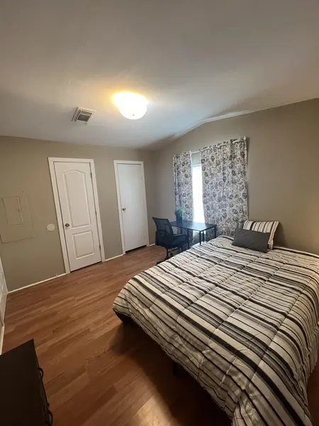 Coliving in Manor - East Austin, Austin