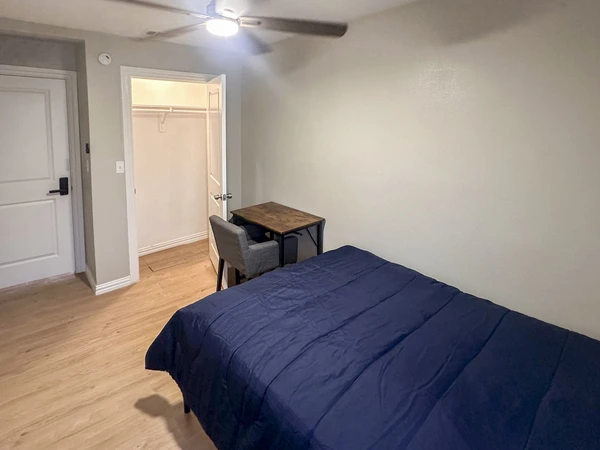 Coliving in Pleasant Grove - Se Dallas, Dallas