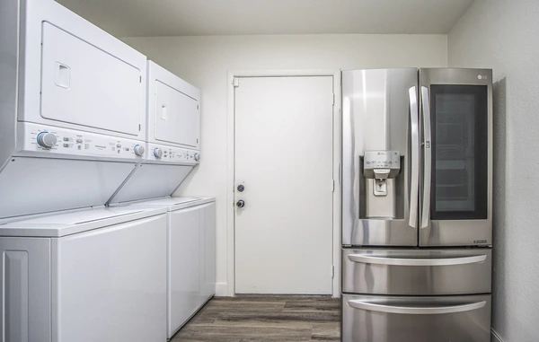 Coliving in Glendale - NW Valley, Phoenix