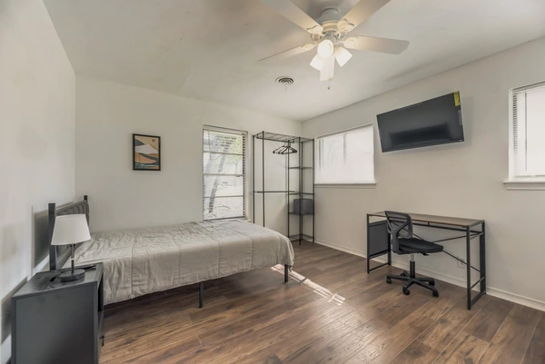 Coliving in Oak Cliff - Sw Dallas, Dallas