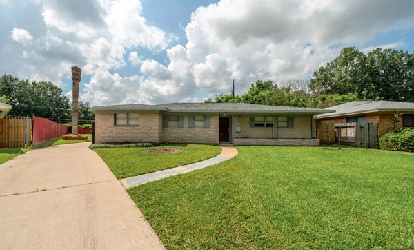 Coliving in Greater Hobby Area - Se Houston, Houston