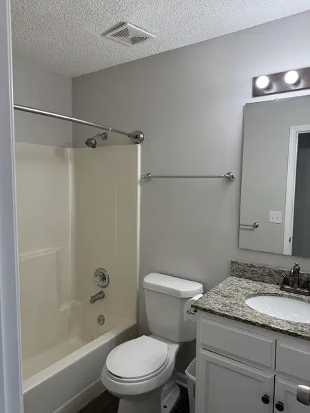 Coliving in Grandview - Outer KCMO, Kansas City