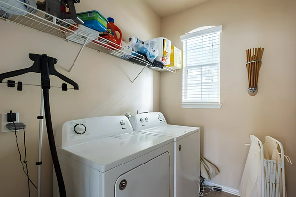 Coliving in Manor - East Austin, Austin