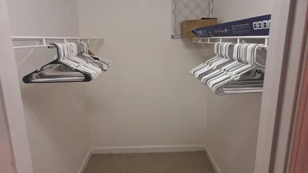 Coliving in Greenville - Central Charlotte, Charlotte