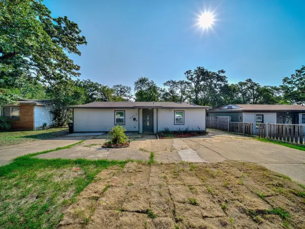 Coliving in West Arlington - Arlington, Dallas