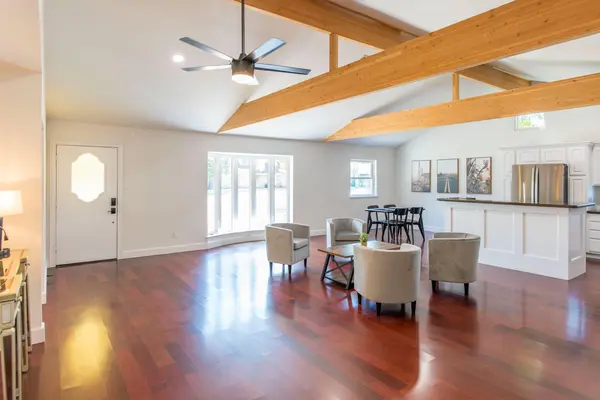 Coliving in Grand Prairie - Sw Dallas, Dallas