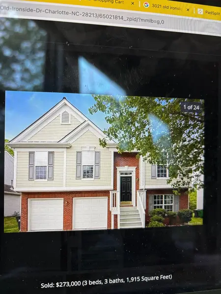 Coliving in College Downs - North Charlotte, Charlotte