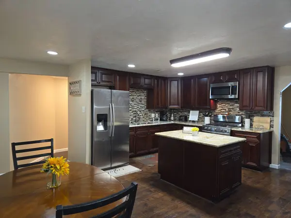 Coliving in Acres Home - Nw Houston, Houston