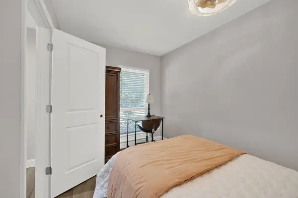 Coliving in Garland - Ne Dallas, Dallas