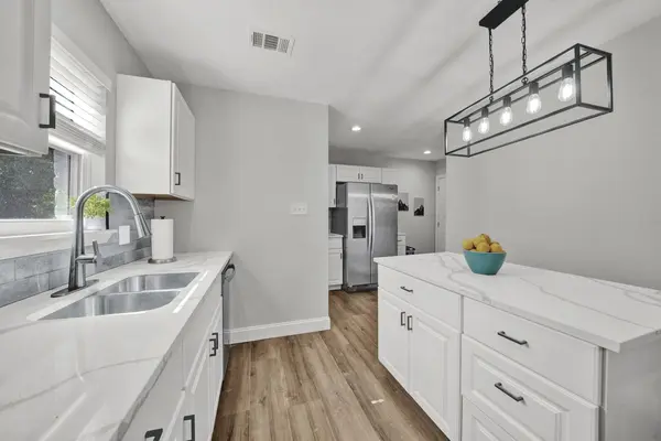 Coliving in Garland - Ne Dallas, Dallas