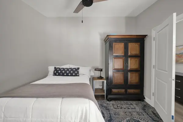 Coliving in Garland - Ne Dallas, Dallas