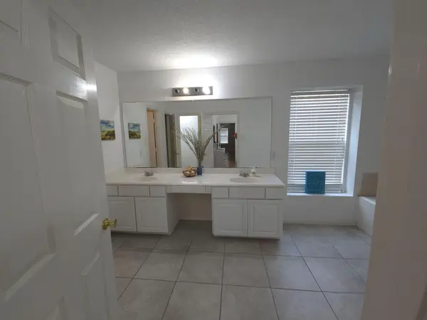 Coliving in Aldine City - Ne Houston, Houston