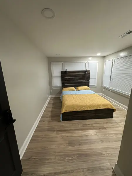 Coliving in Hickory Grove - East Charlotte, Charlotte