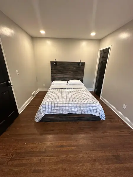 Coliving in Hickory Grove - East Charlotte, Charlotte