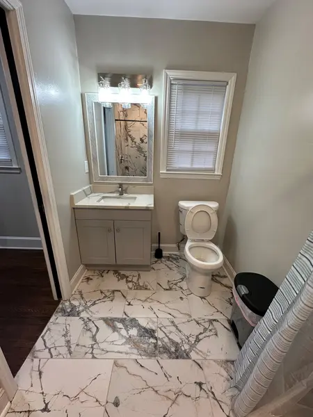 Coliving in Hickory Grove - East Charlotte, Charlotte