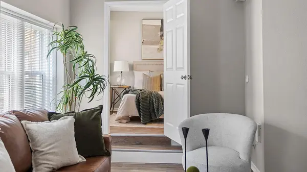 Coliving in Midtown-Westport - KCMO, Kansas City