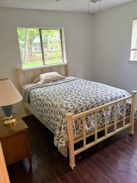 Coliving in Fondren Gardens - Sw Houston, Houston