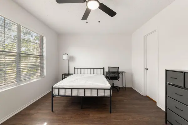 Coliving in Hutchins - Se Dallas, Dallas
