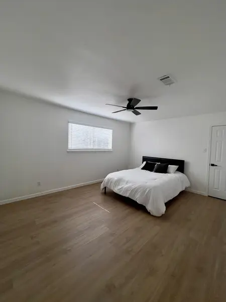 Coliving in Spring - Ne Houston, Houston