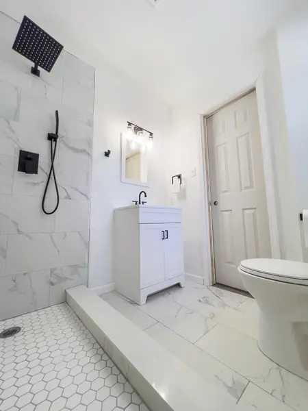 Coliving in Spring - Ne Houston, Houston