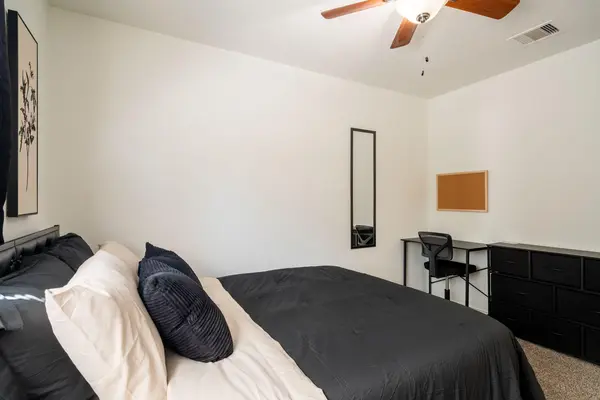 Coliving in Far West Side - West SATX, San Antonio