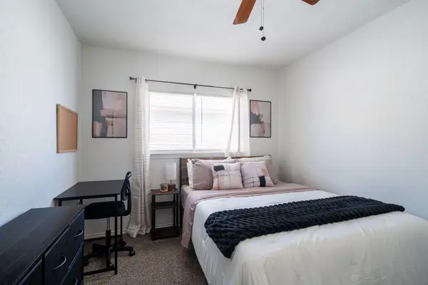 Coliving in Far West Side - West SATX, San Antonio