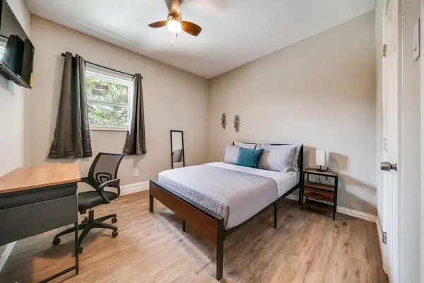Coliving in Wolf Creek - Sw Dallas, Dallas