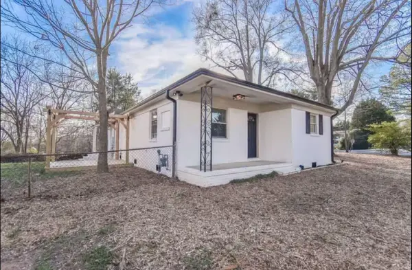 Coliving in Belmont NC - West Charlotte, Charlotte