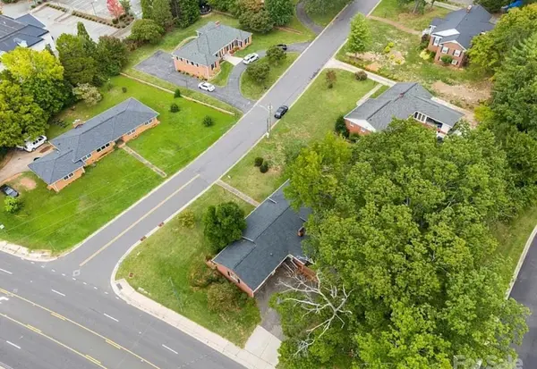 Coliving in Gastonia - West Charlotte, Charlotte