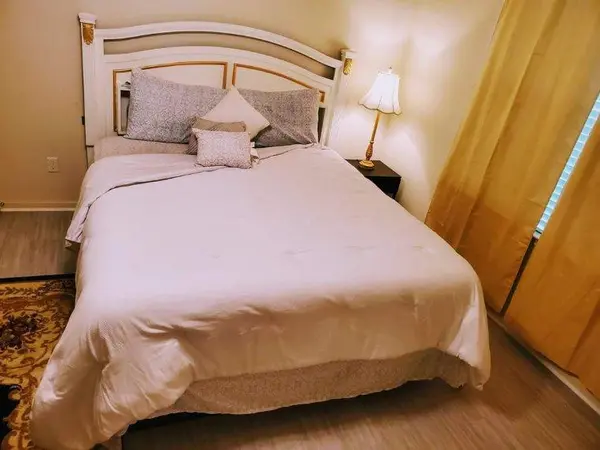 Coliving in Manor - East Austin, Austin