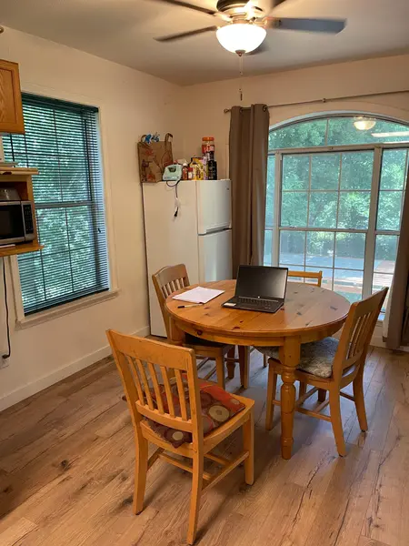 Coliving in San Marcos - South Austin, Austin